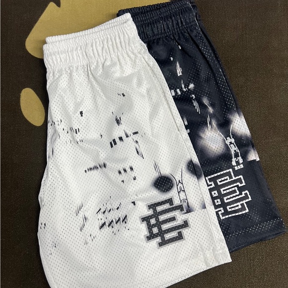 Eric Emmanuel Shorts City 🏙️ Lights Black and White - Picture 1 of 1